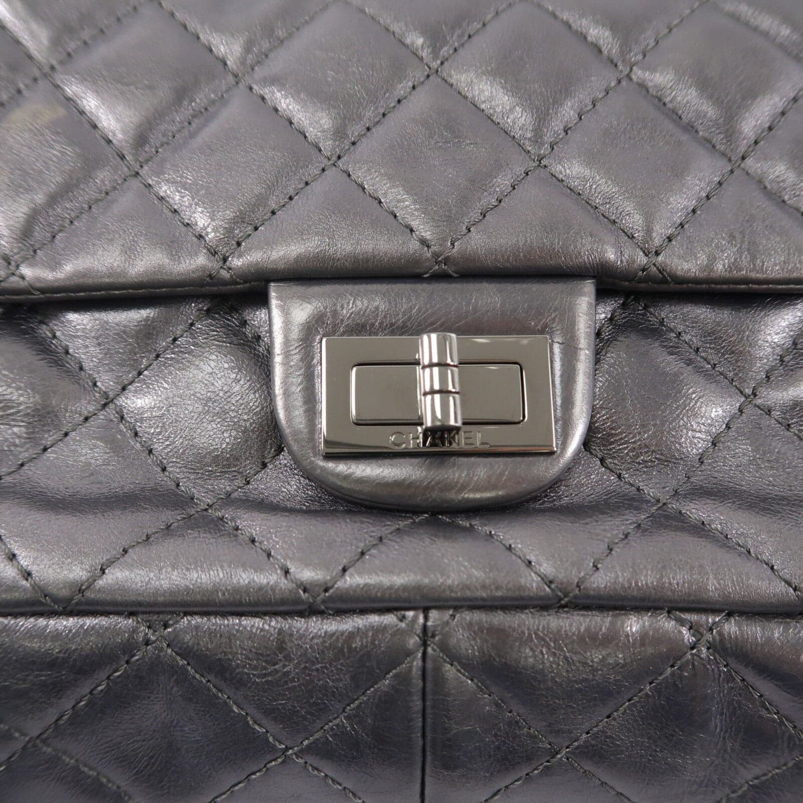 LOUIS VUITTON 2.55 肩背包 牛皮