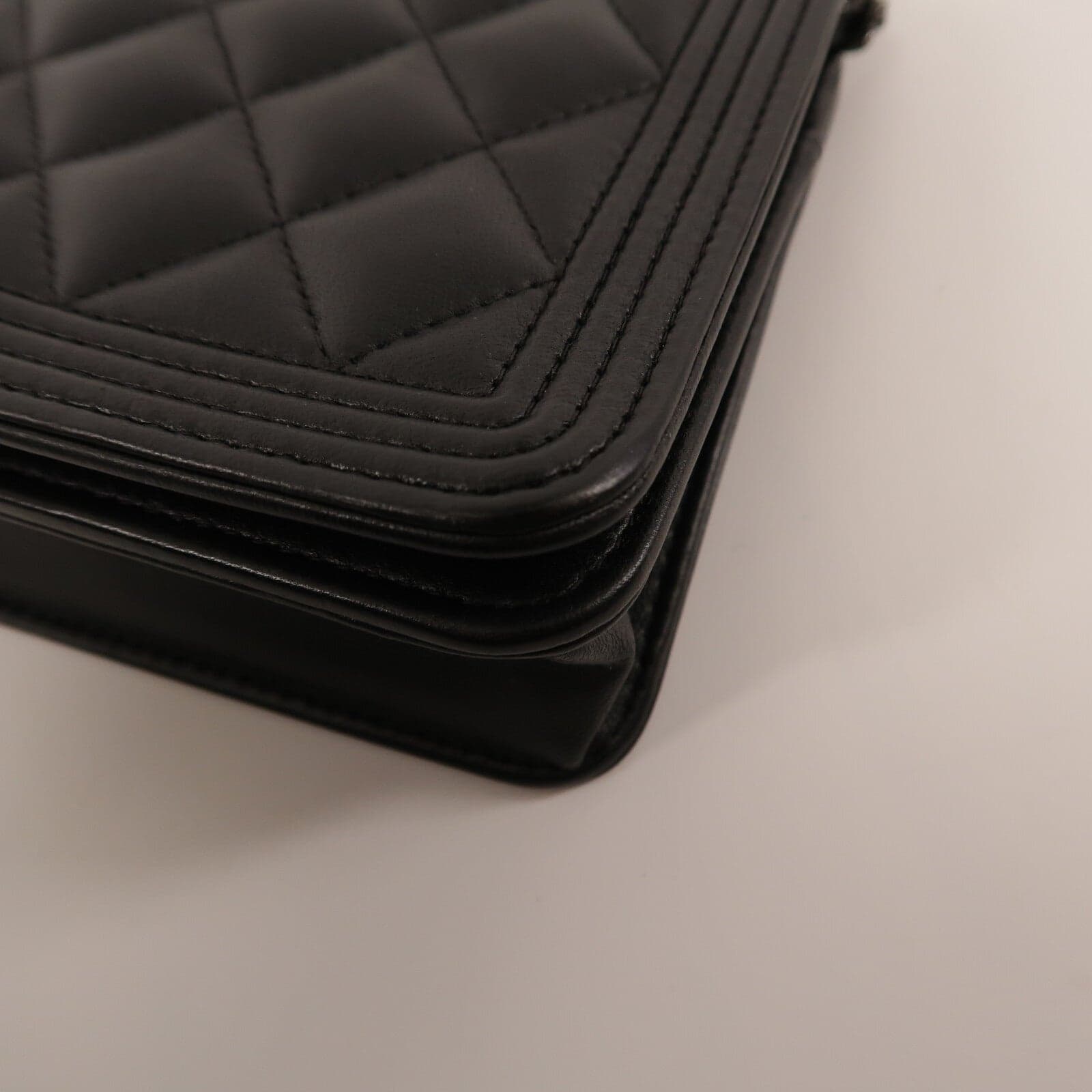 LOUIS VUITTON A80287 肩背包 羊皮