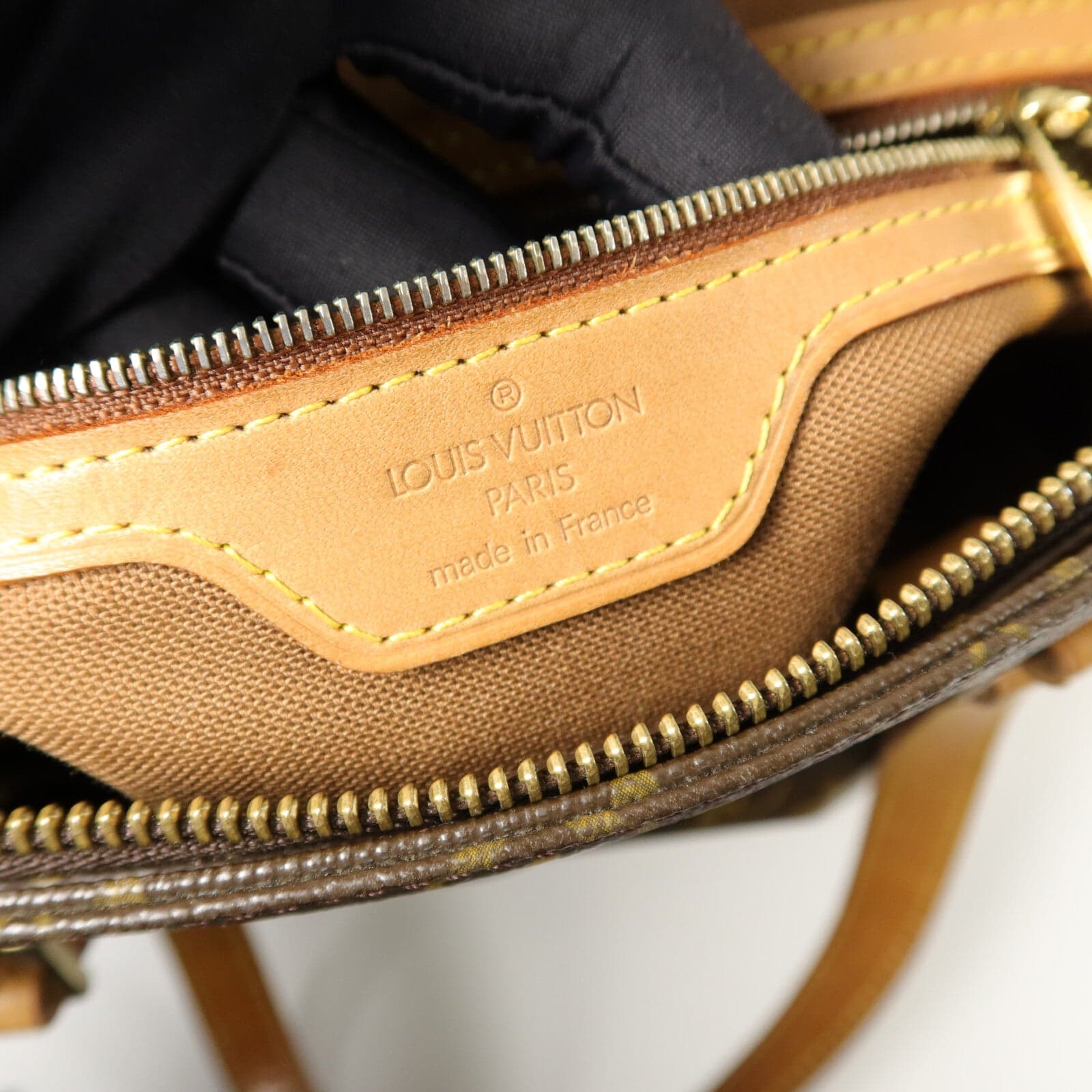 LOUIS VUITTON M51148 肩背包 塗層帆布