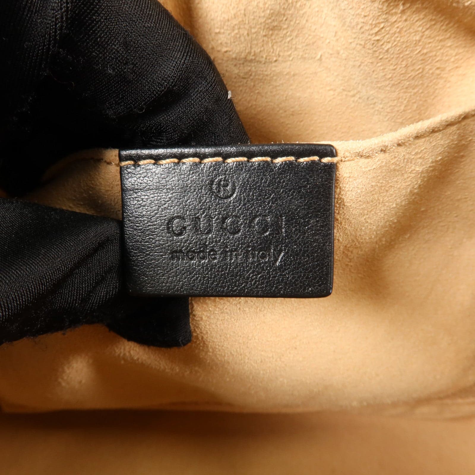 LOUIS VUITTON 447632 肩背包 牛皮