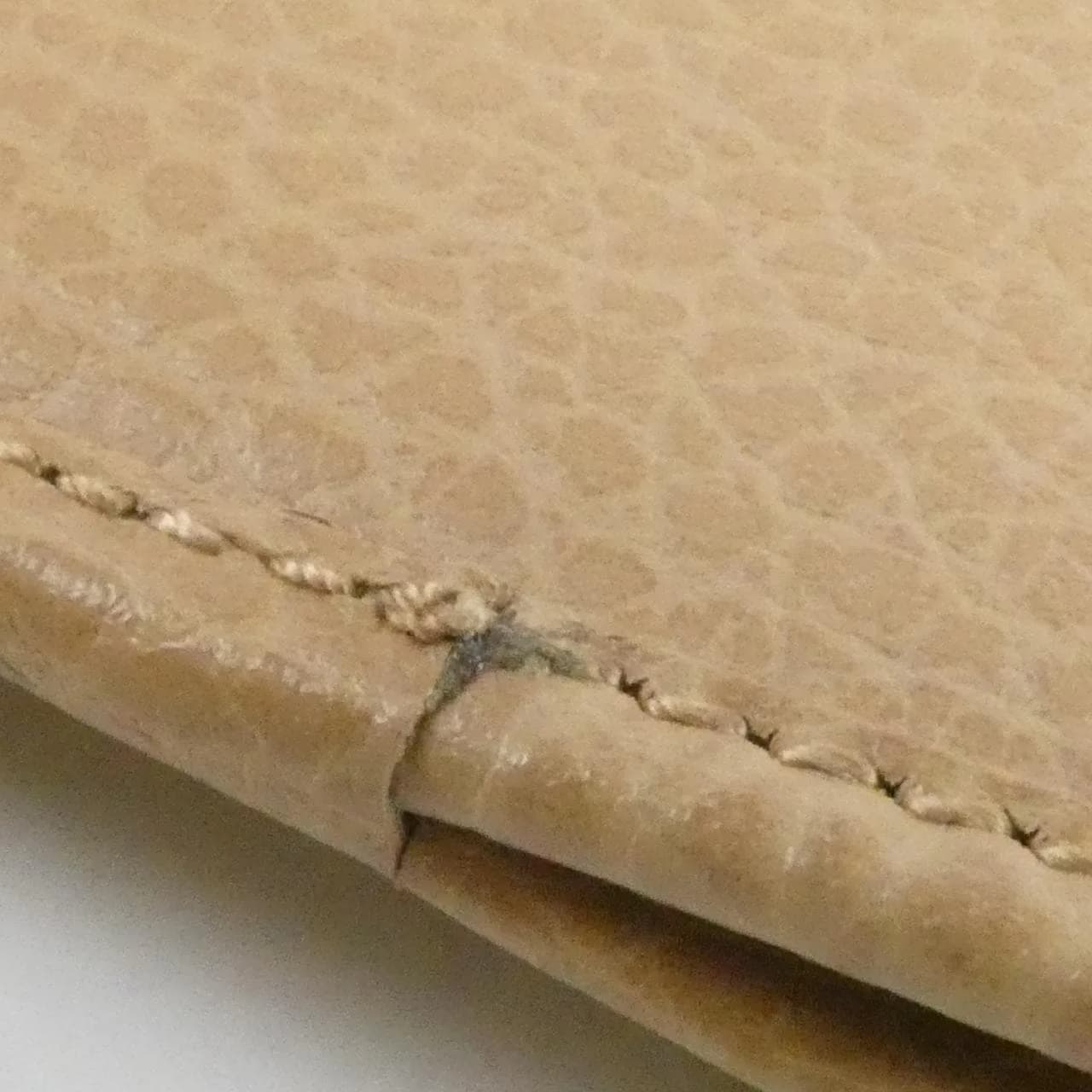 GUCCI 615525 CAO0G 銀包 皮革