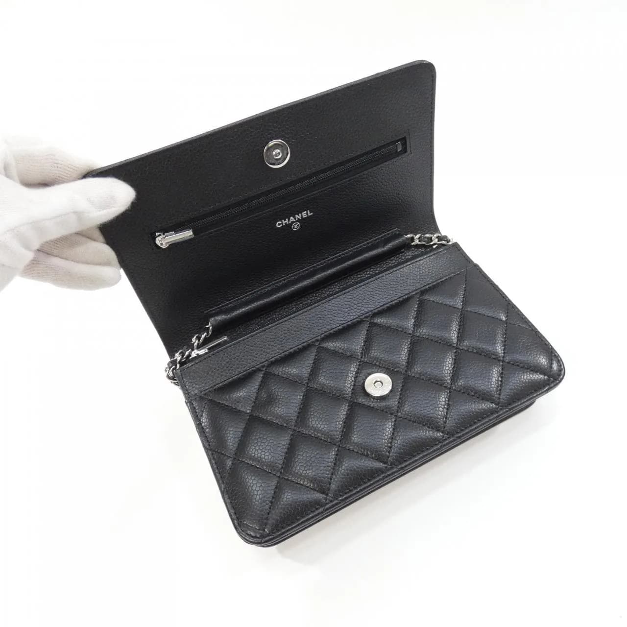 CHANEL Timeless Classic AP0250 Wallet Grained Calfskin