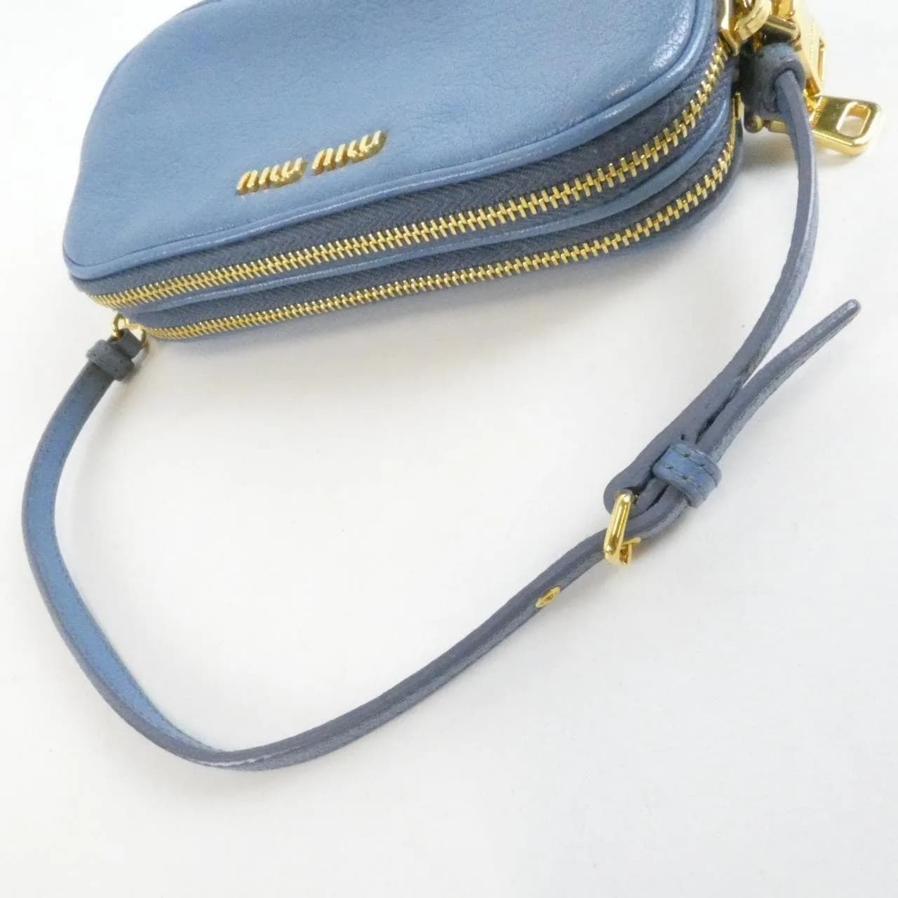 MIU MIU 5ZH011 肩背包