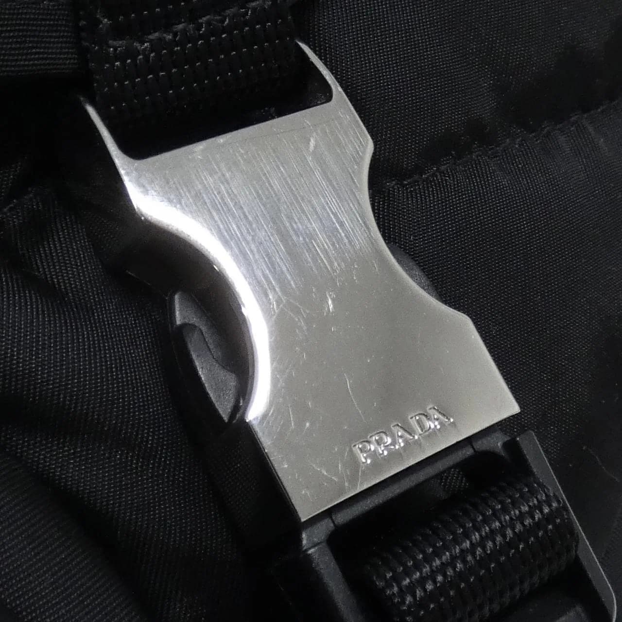PRADA 2VZ135 背包