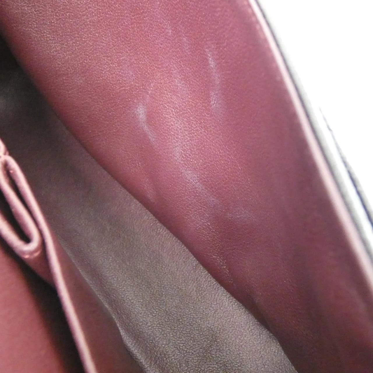 CHANEL Matelasse 1112 Shoulder Grained Calfskin