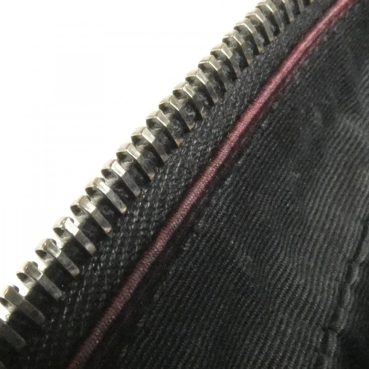 SAINT LAURENT 520534 肩背包