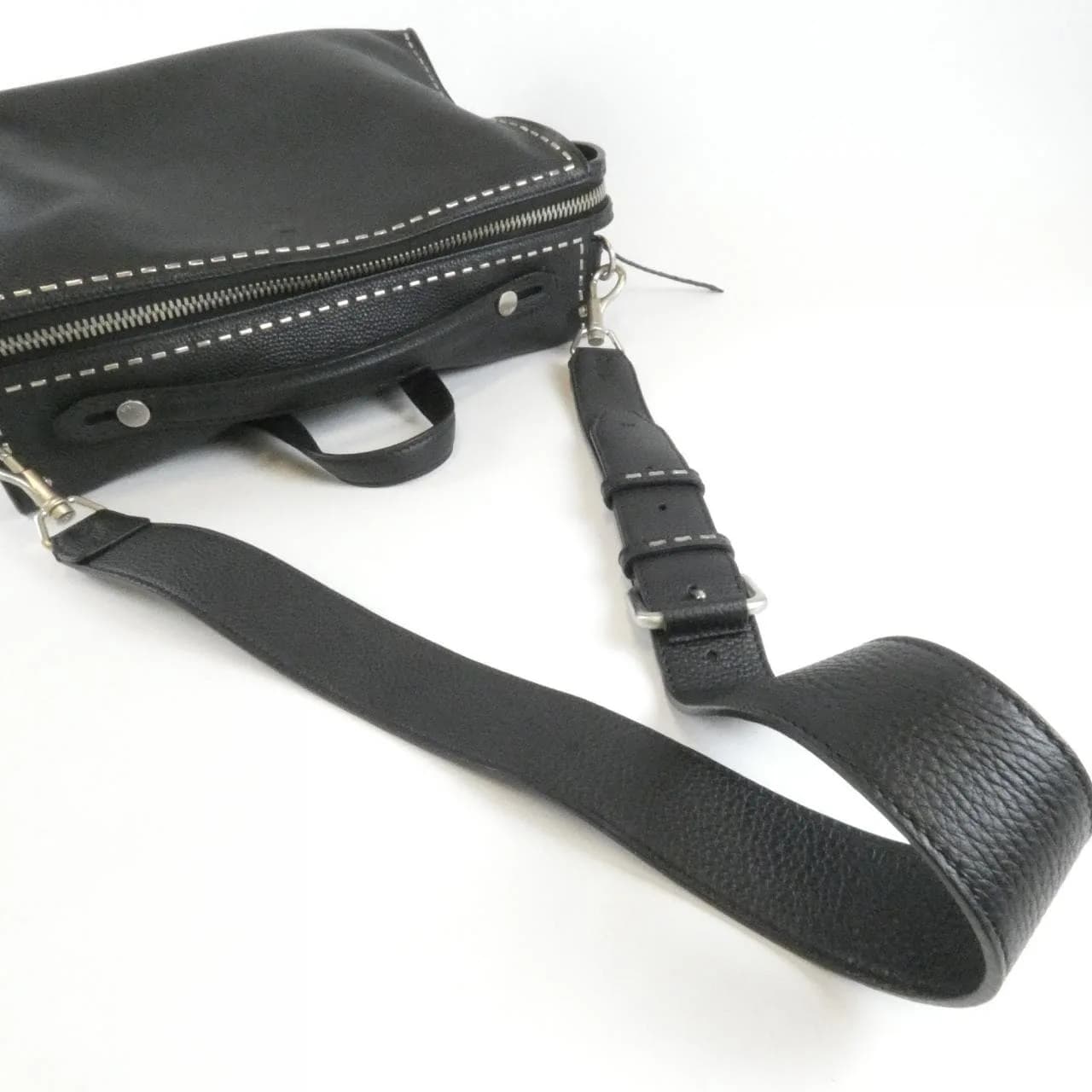 FENDI Baguette 7VA400 74D 手提包