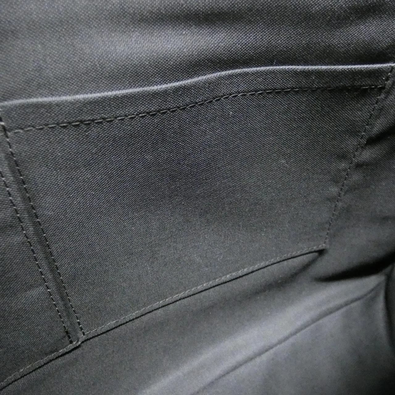 LOUIS VUITTON N58033 肩背包 Damier