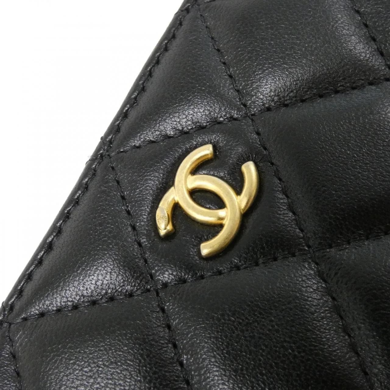 CHANEL Timeless Classic AP2463 肩背包 羊皮