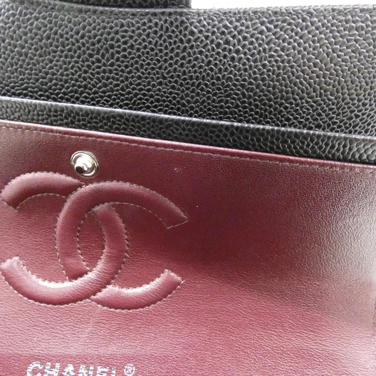 CHANEL Matelasse 1112 Shoulder Grained Calfskin