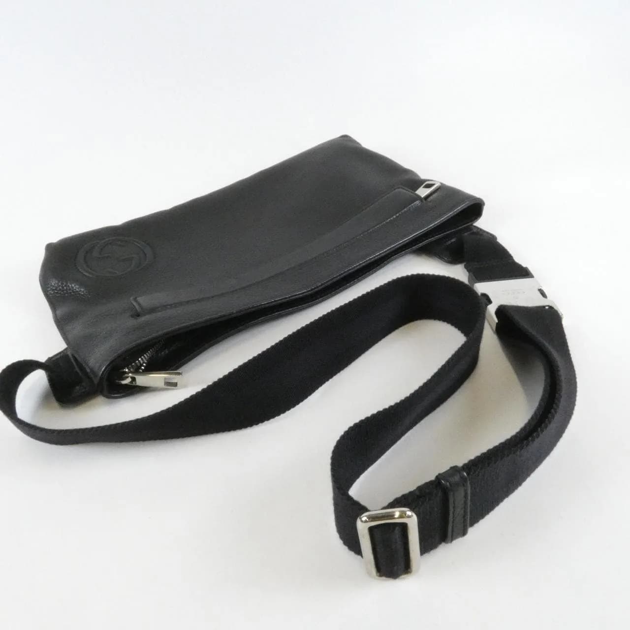 GUCCI 322827 A7M8N 肩背包 皮革