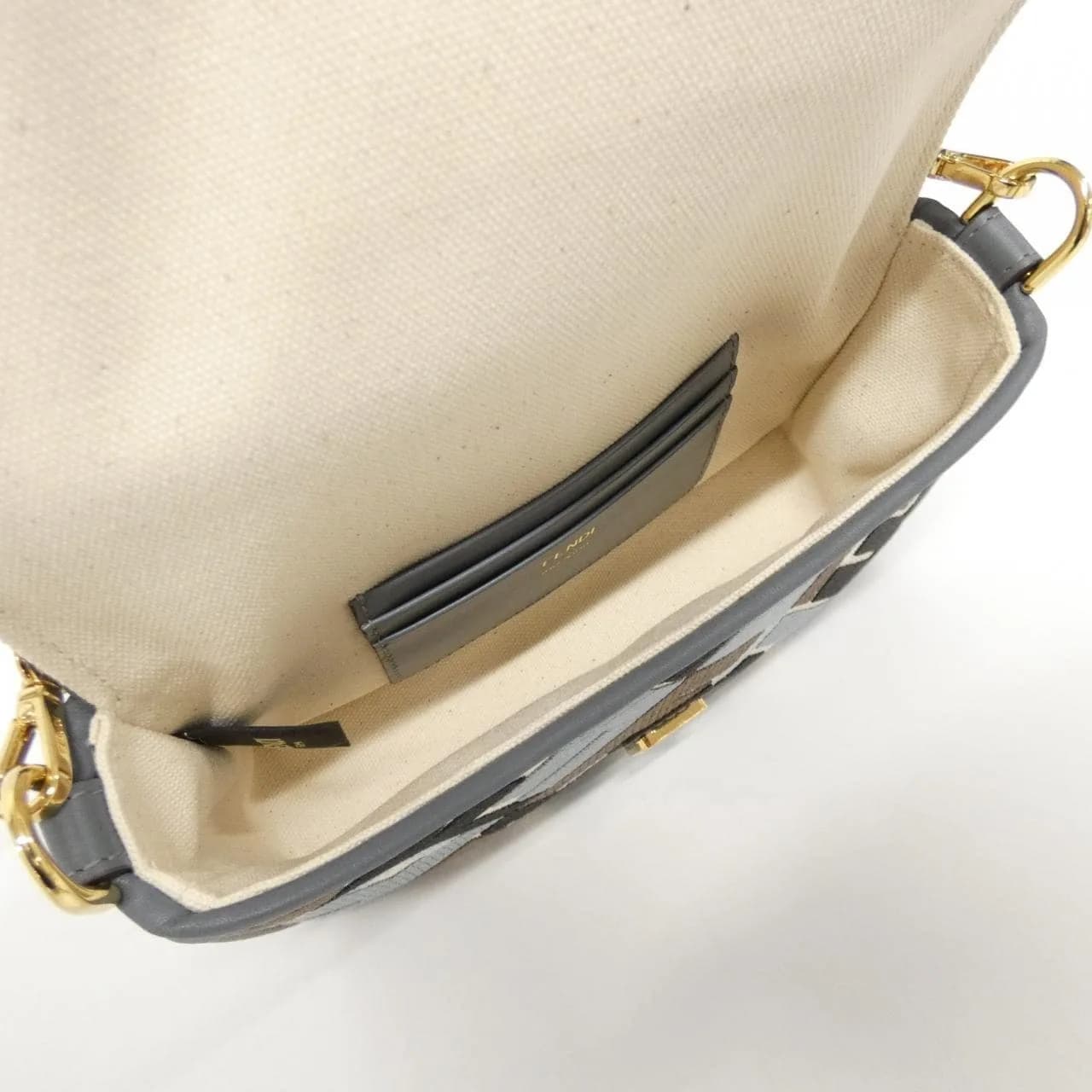 FENDI Baguette 8BS017 ARC2 手提包 帆布