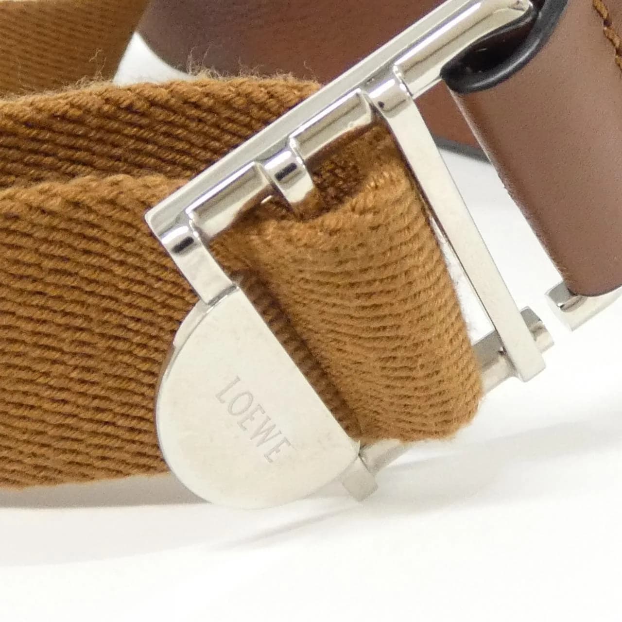LOEWE 317 12AB23 肩背包