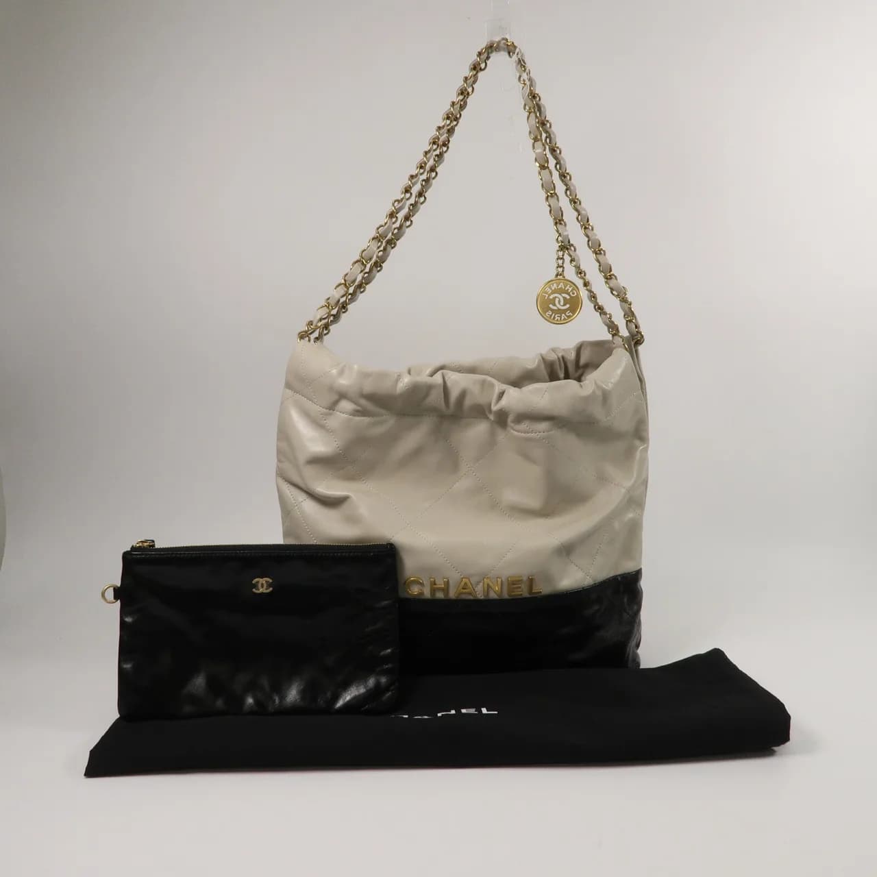CHANEL AS3260 肩背包 牛皮