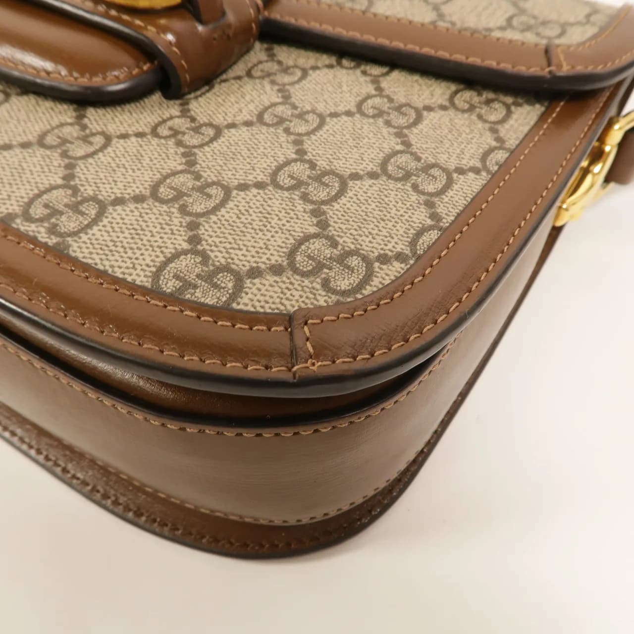 GUCCI 602204 肩背包 塗層帆布