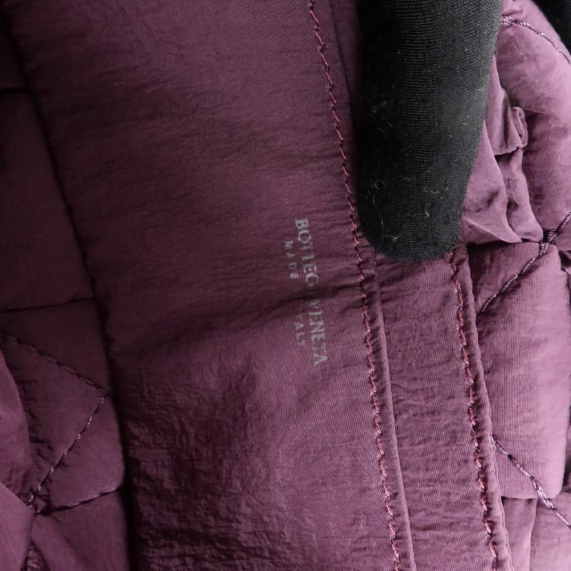 BOTTEGA VENETA 肩背包 尼龍