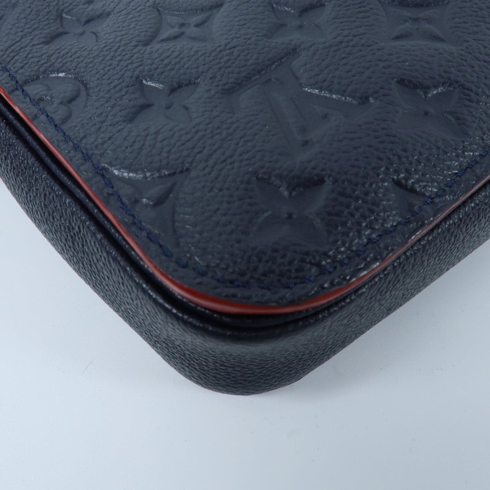 LOUIS VUITTON Pochette Metis M44071 2-Way Bag Calfskin