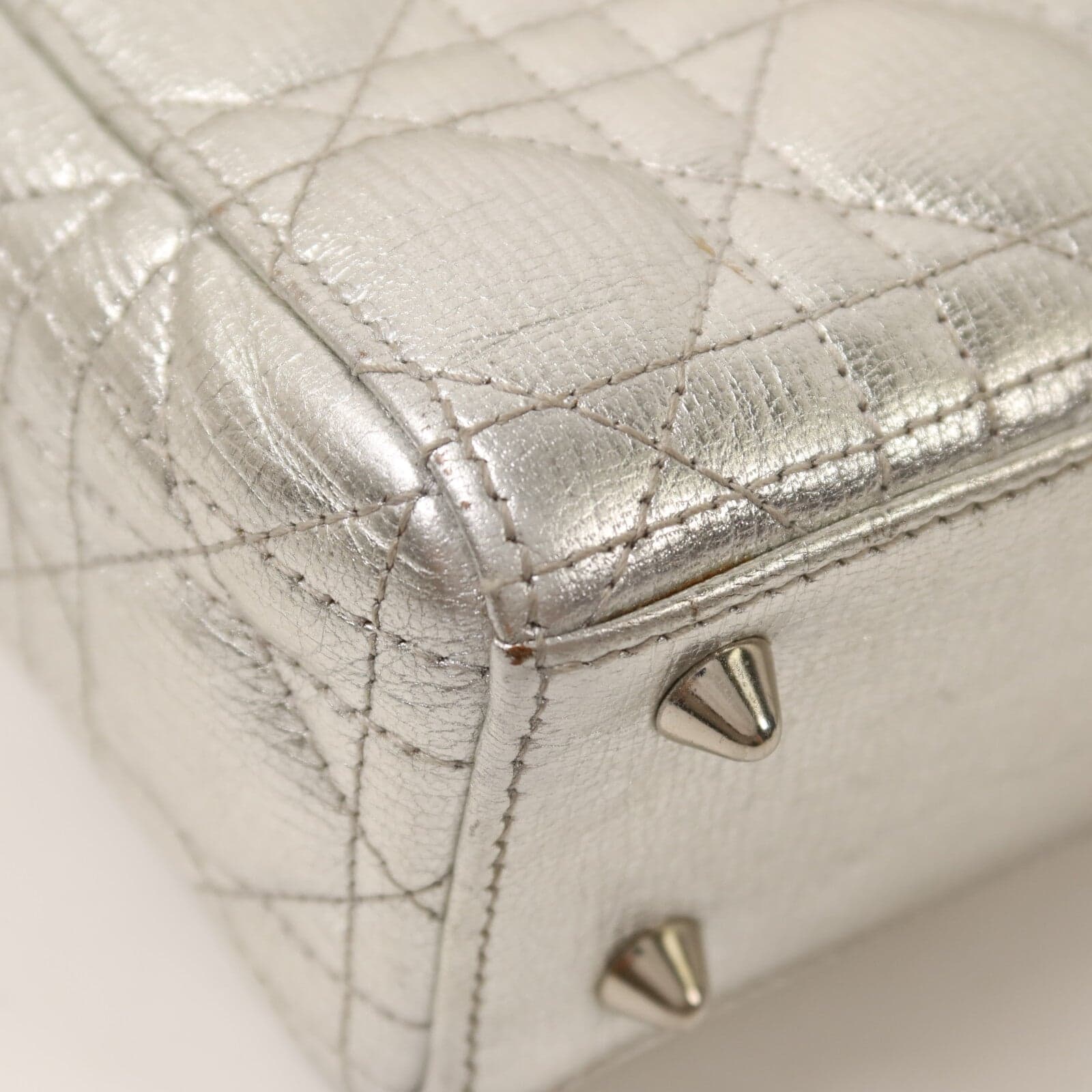 LOUIS VUITTON M0538PWPB-M090 兩用包 羊皮