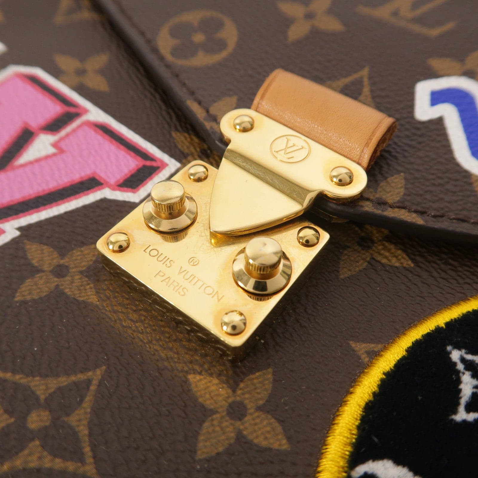 LOUIS VUITTON Pochette Metis M43991 2-Way Bag Coated Canvas
