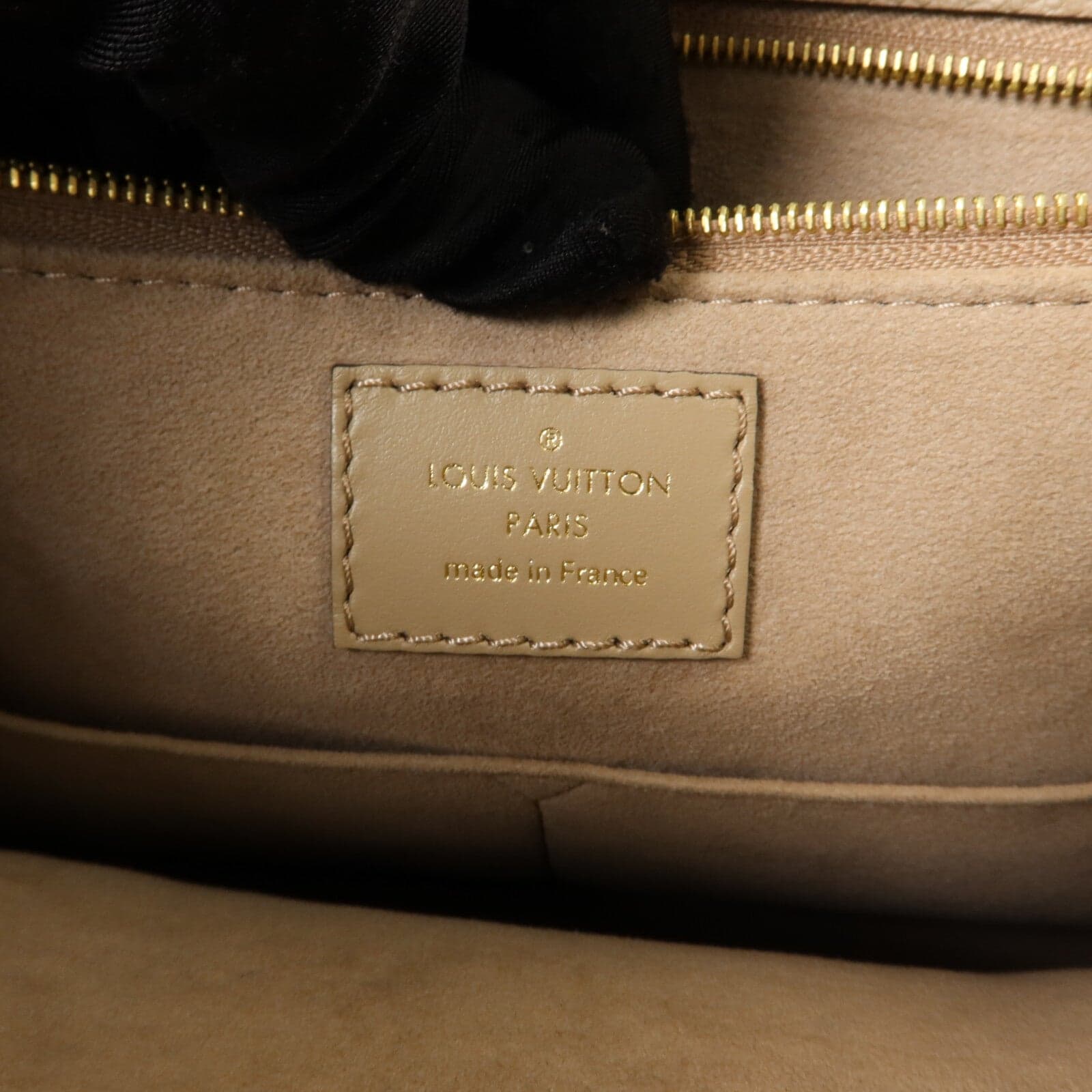 LOUIS VUITTON OnTheGo M45607 2-Way Bag Calfskin