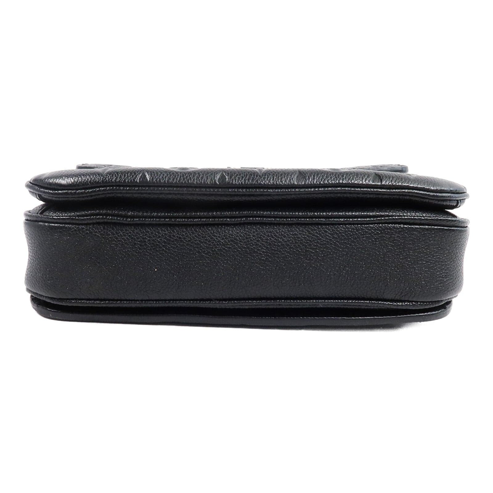 LOUIS VUITTON Pochette Metis M41487 2-Way Bag Calfskin
