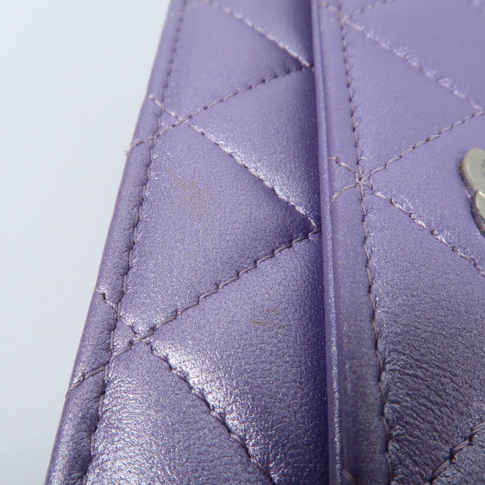 LOUIS VUITTON AP0250 肩背包 羊皮