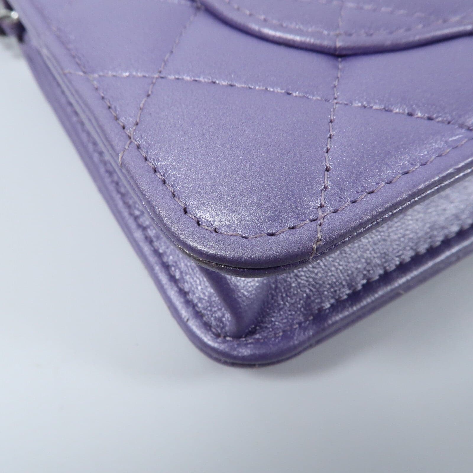 LOUIS VUITTON AP0250 肩背包 羊皮