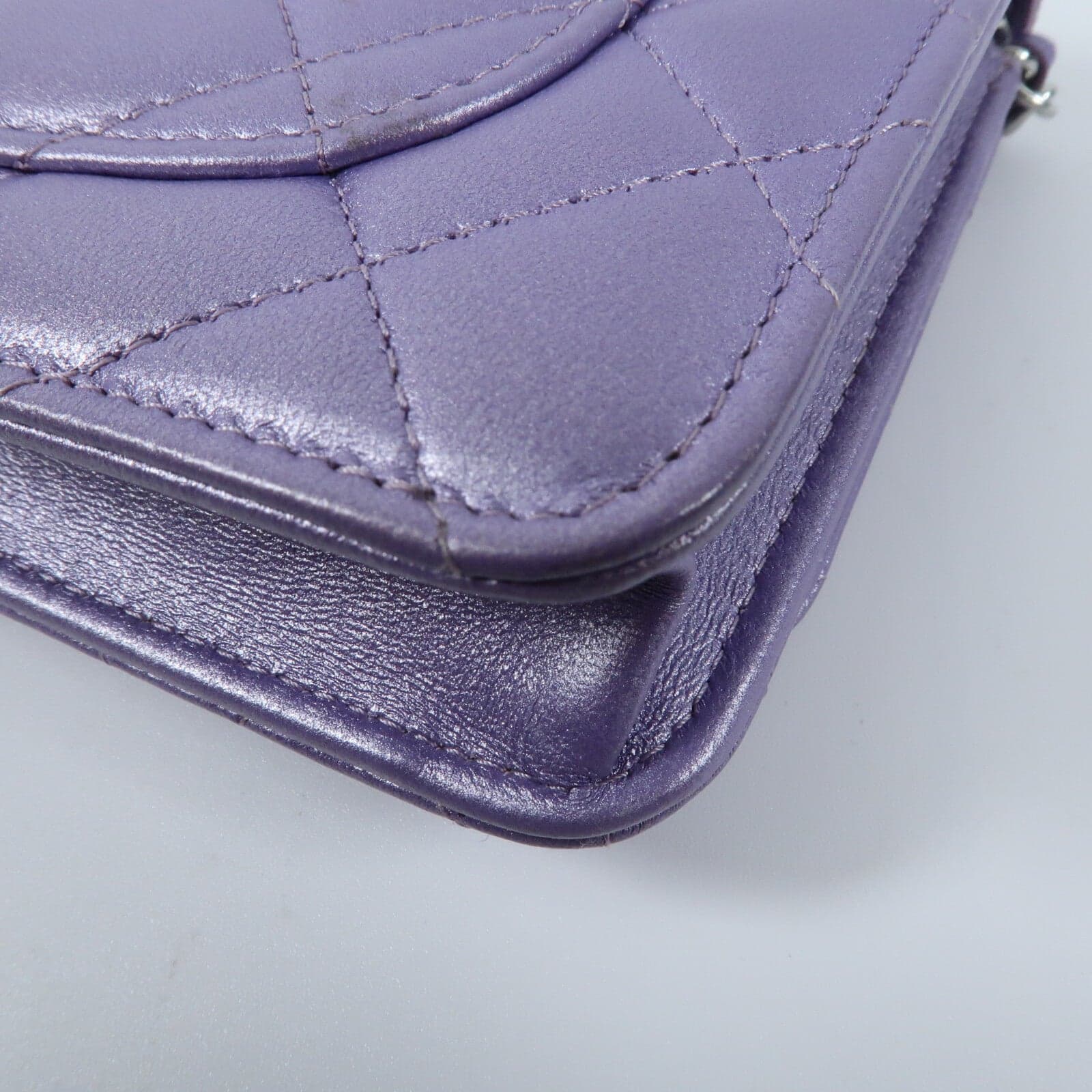 LOUIS VUITTON AP0250 肩背包 羊皮