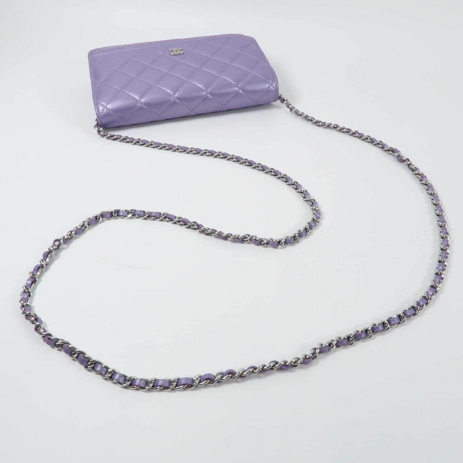 LOUIS VUITTON AP0250 肩背包 羊皮