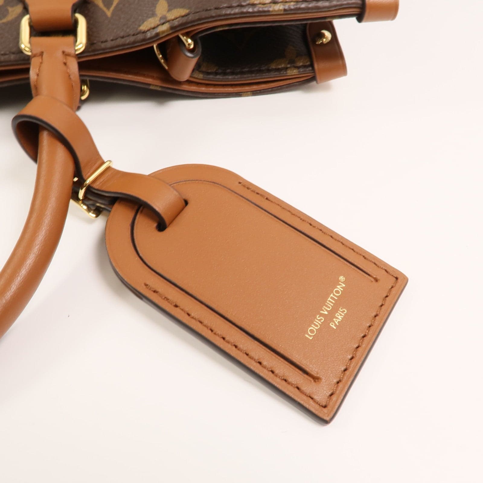 LOUIS VUITTON OnTheGo M14235 肩背包 塗層帆布