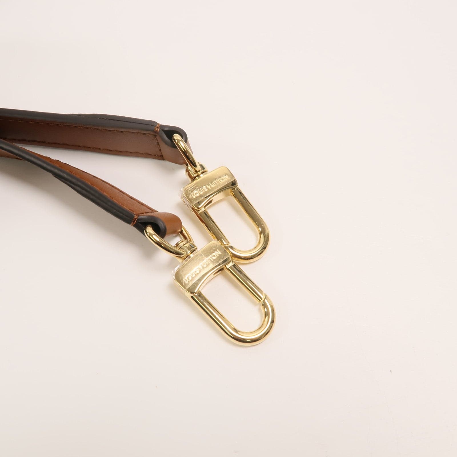 LOUIS VUITTON OnTheGo M14235 肩背包 塗層帆布