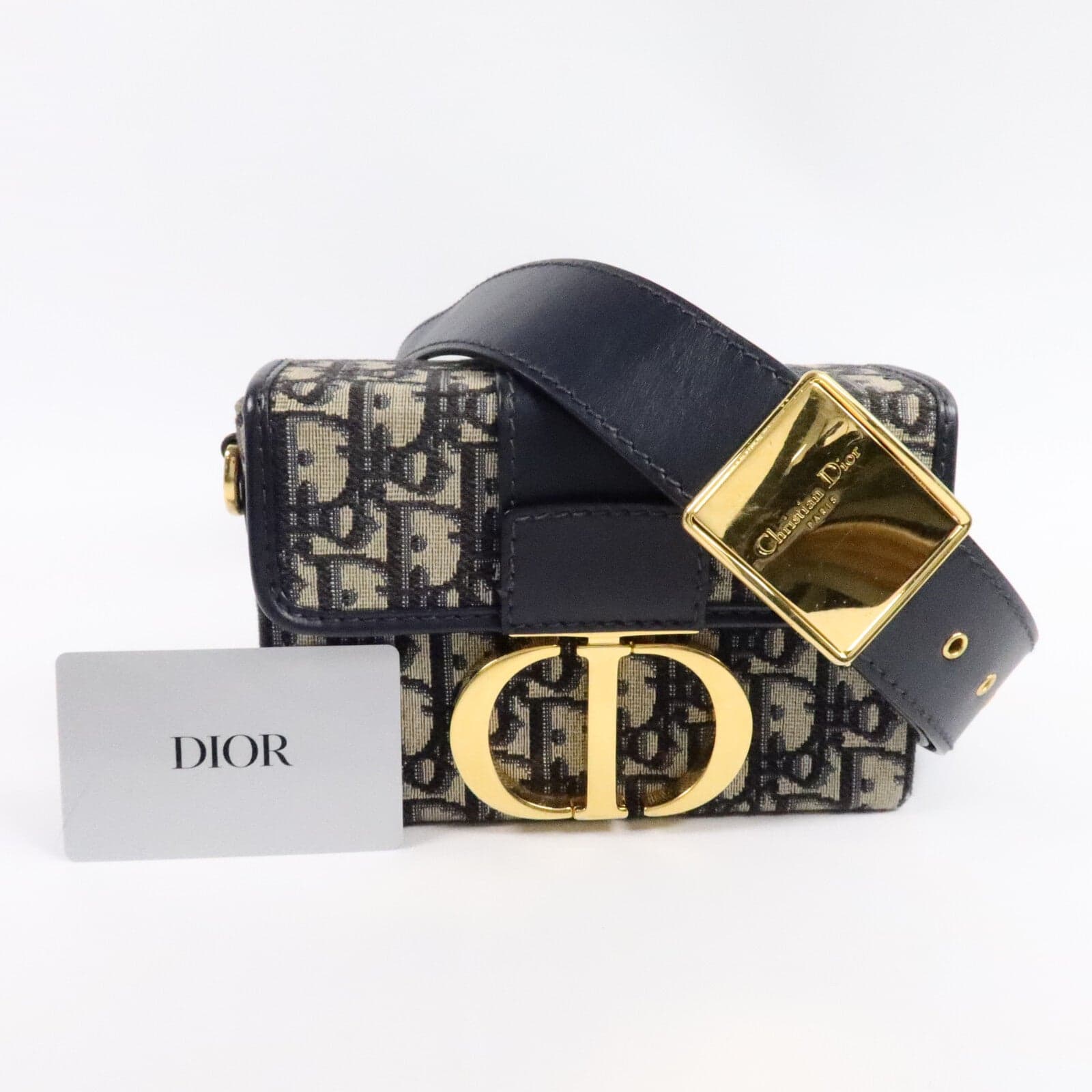 LOUIS VUITTON Montaigne M9204UTZQ 肩背包 帆布