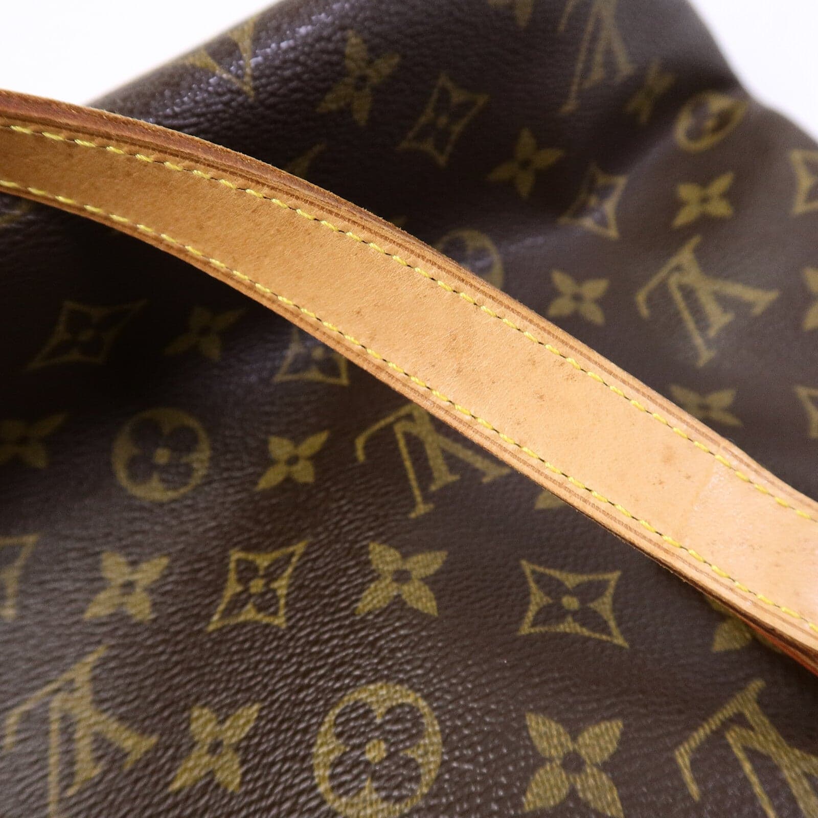LOUIS VUITTON M51148 肩背包 塗層帆布