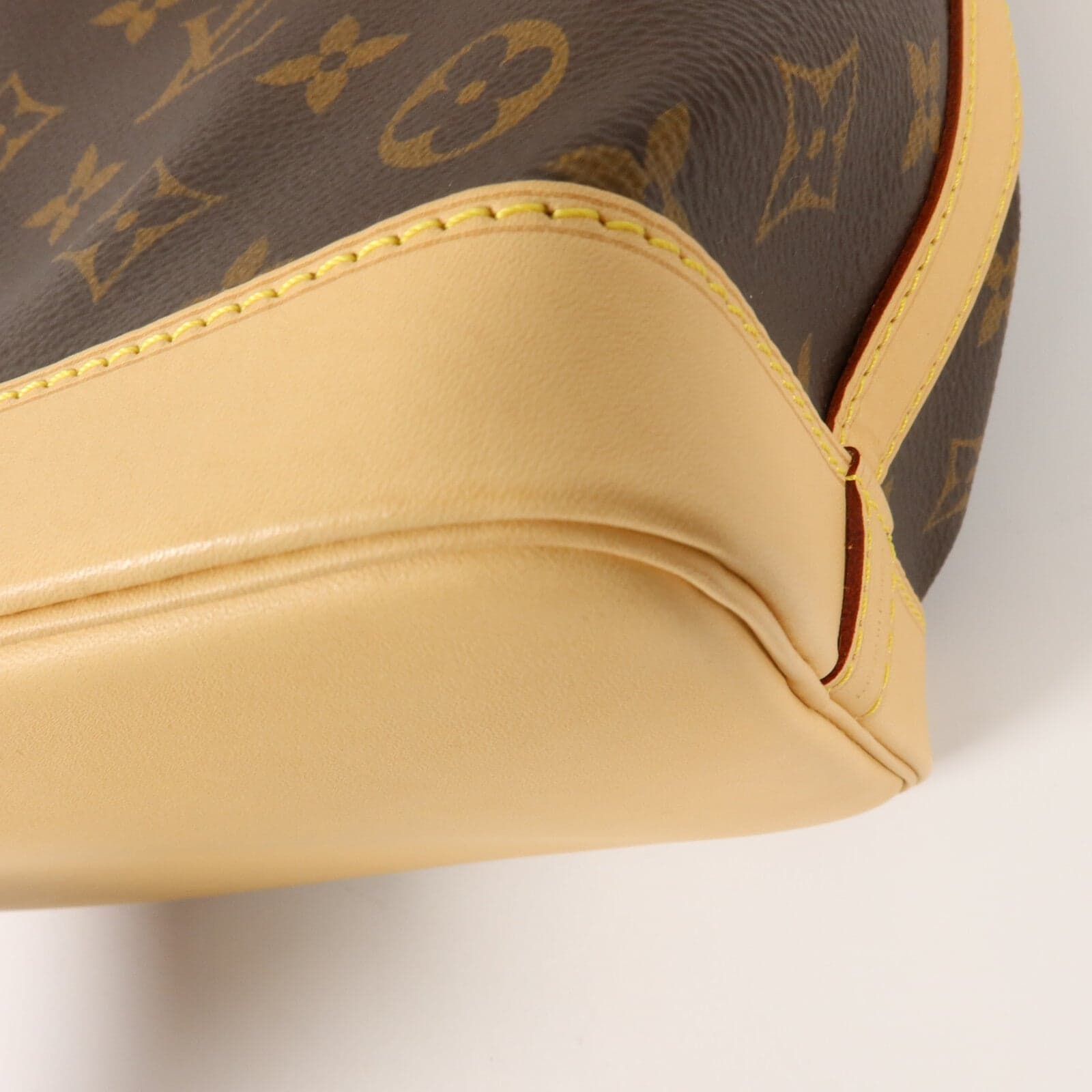 LOUIS VUITTON Noe M40817 Shoulder Bag Coated Canvas