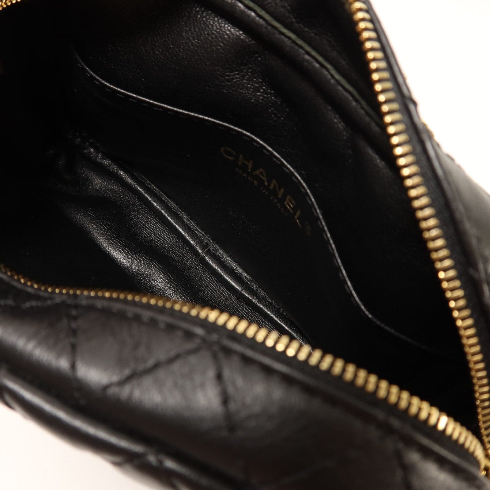 LOUIS VUITTON 肩背包 牛皮