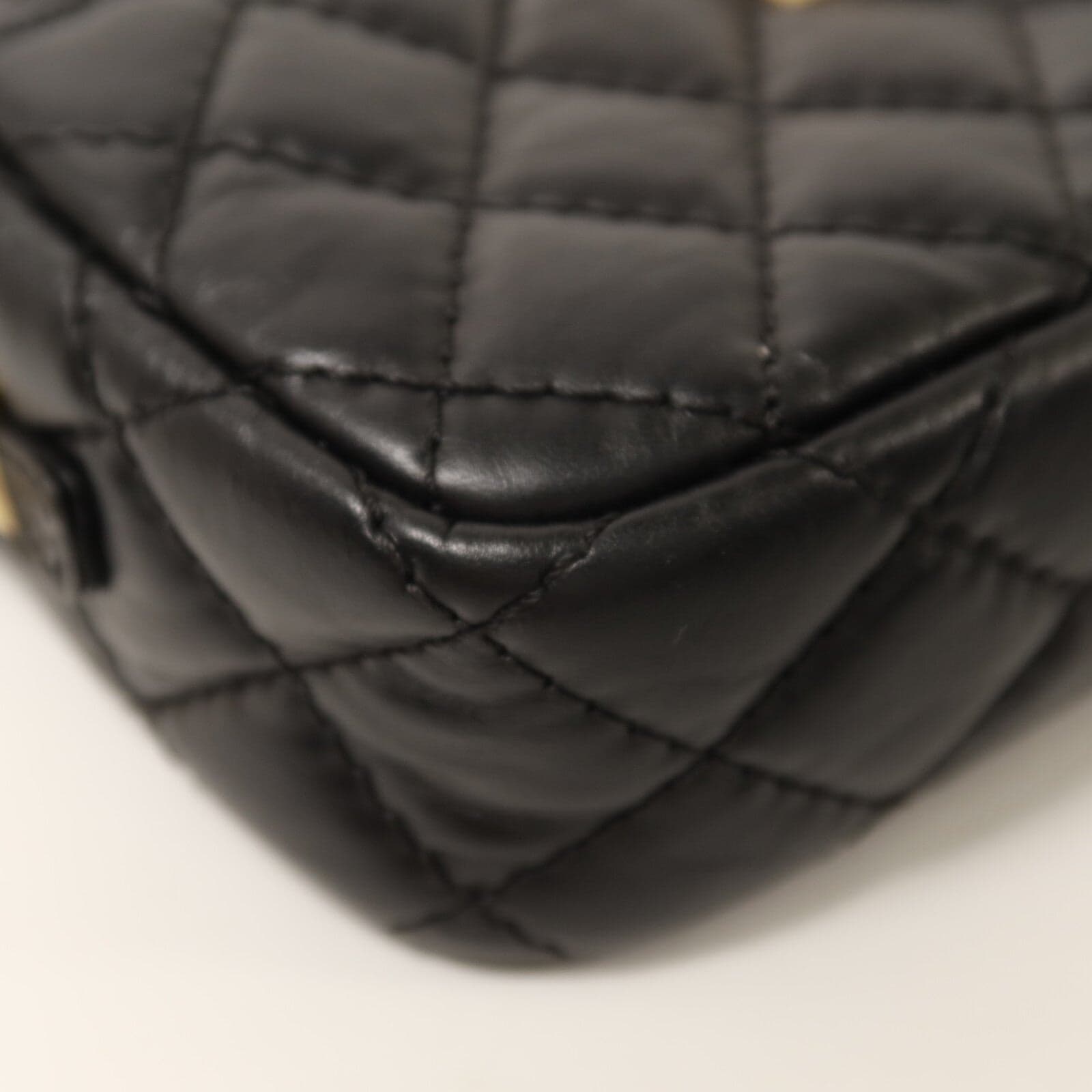 LOUIS VUITTON 肩背包 牛皮