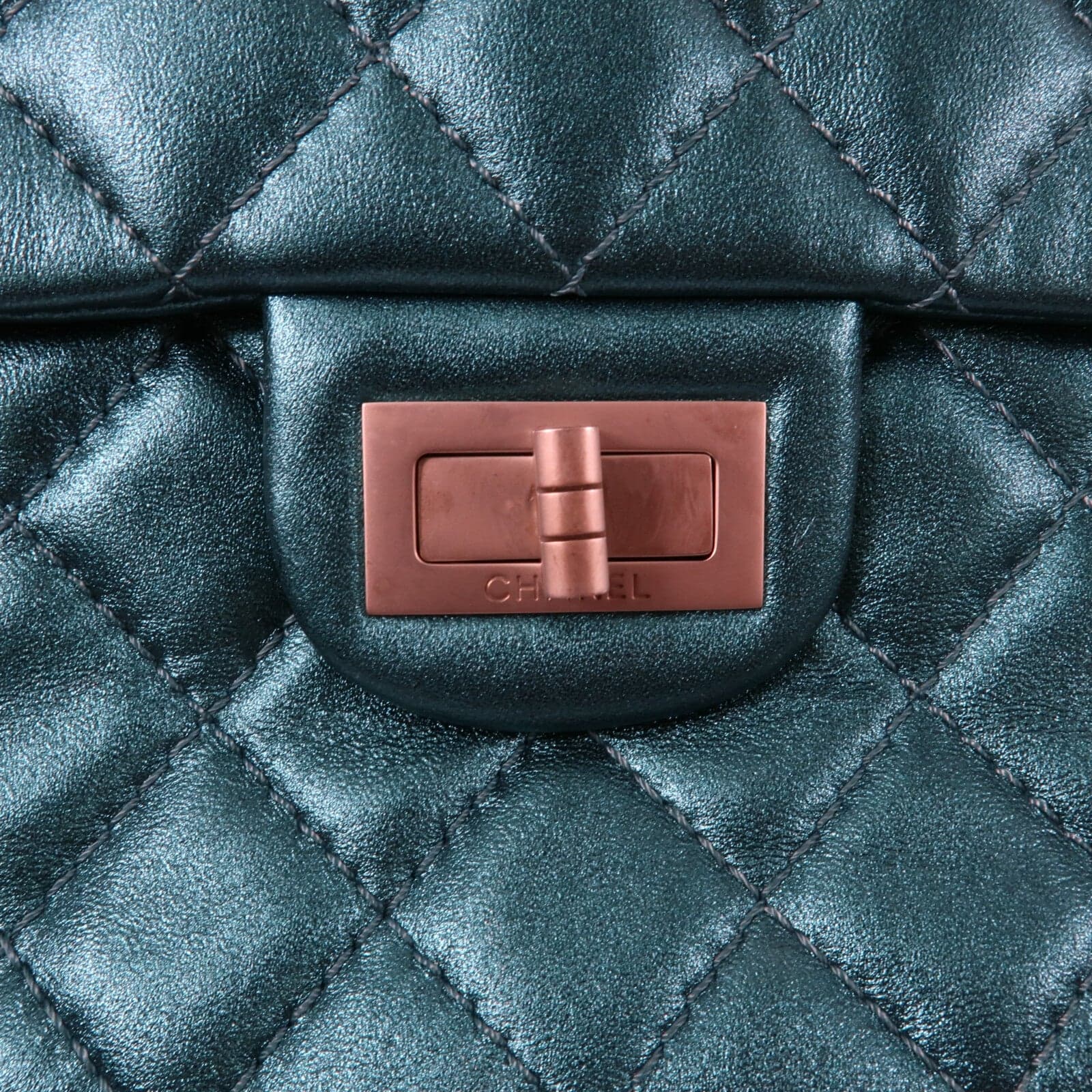 LOUIS VUITTON 肩背包 羊皮
