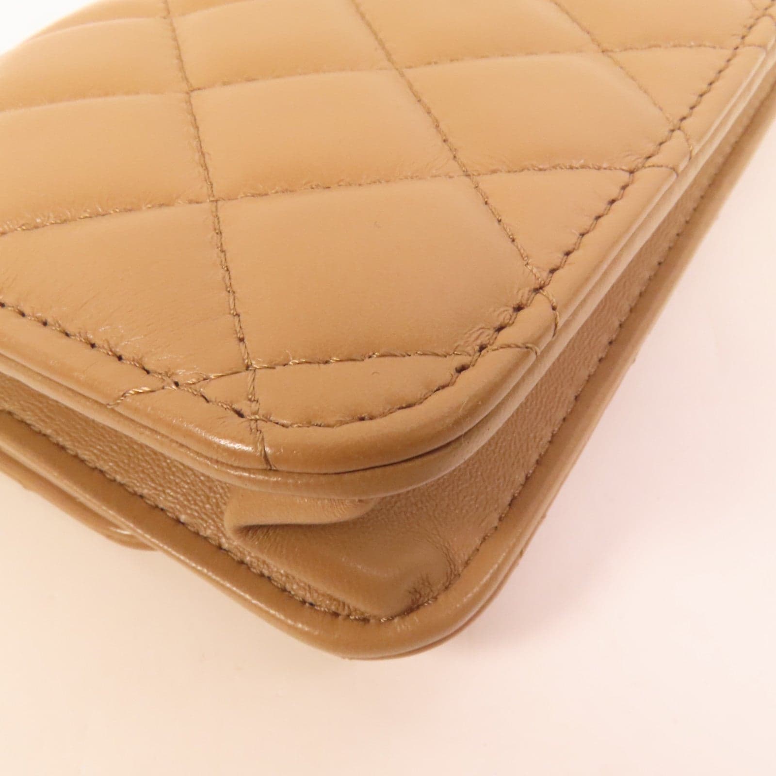 LOUIS VUITTON 肩背包 羊皮