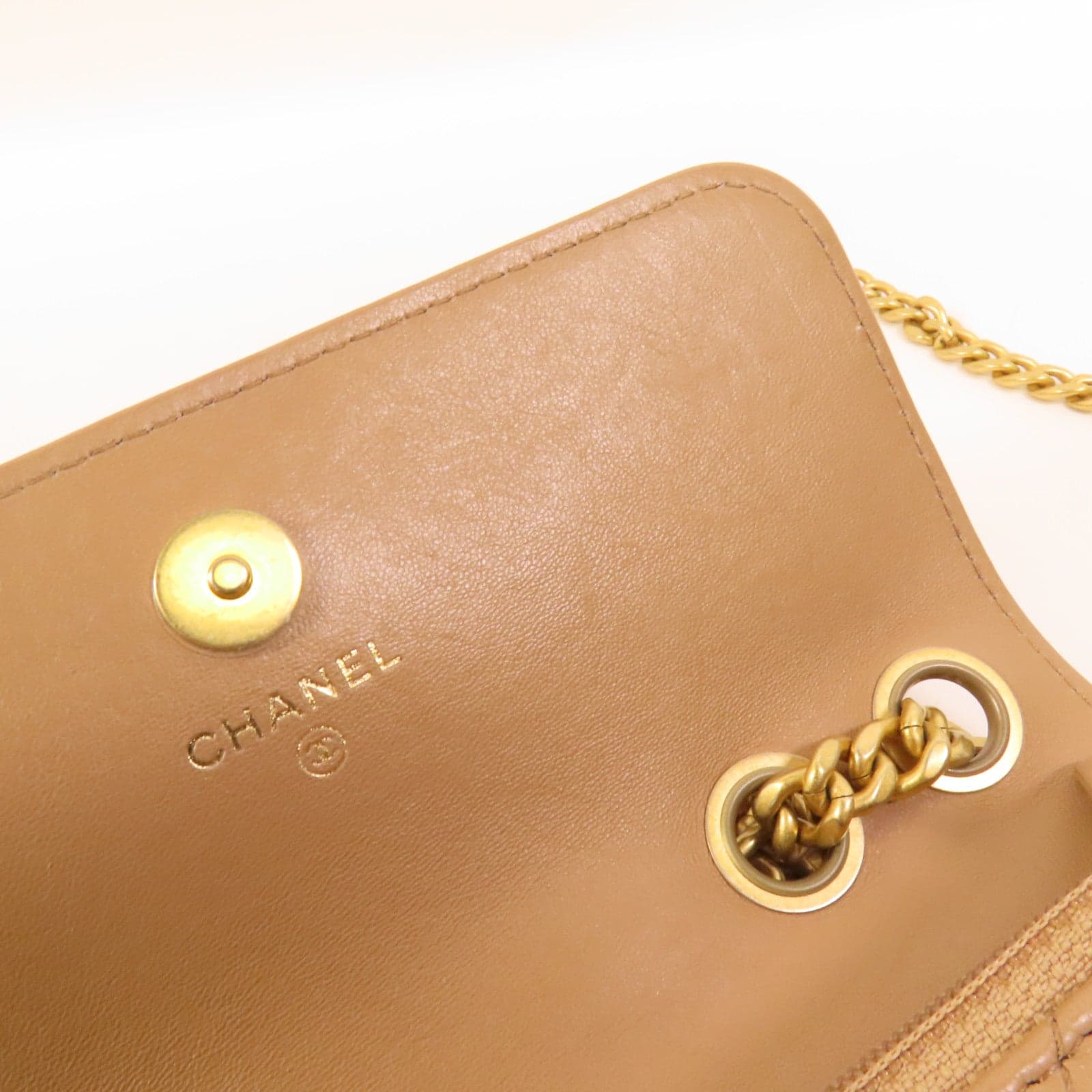 LOUIS VUITTON 肩背包 羊皮