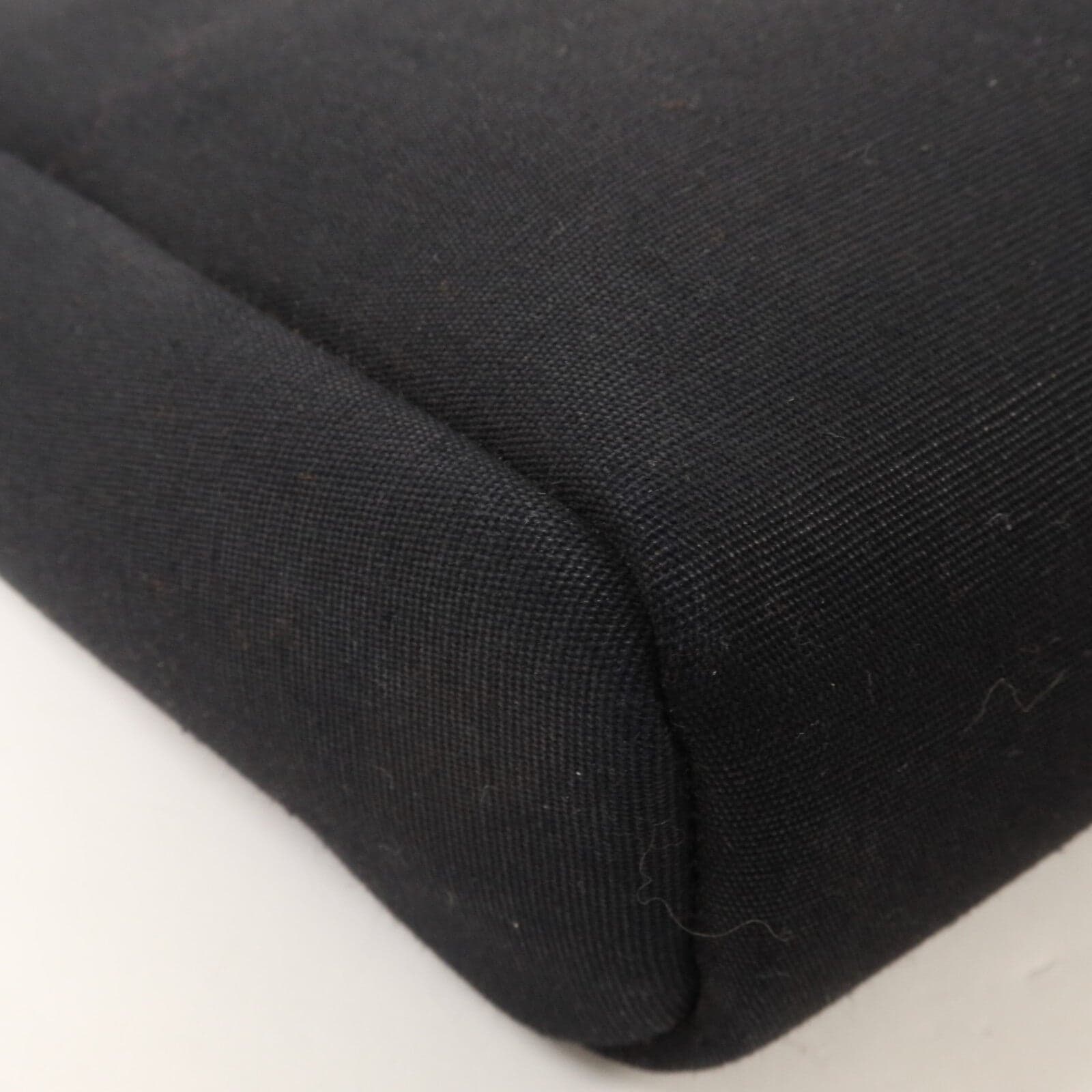 LOUIS VUITTON 肩背包 帆布