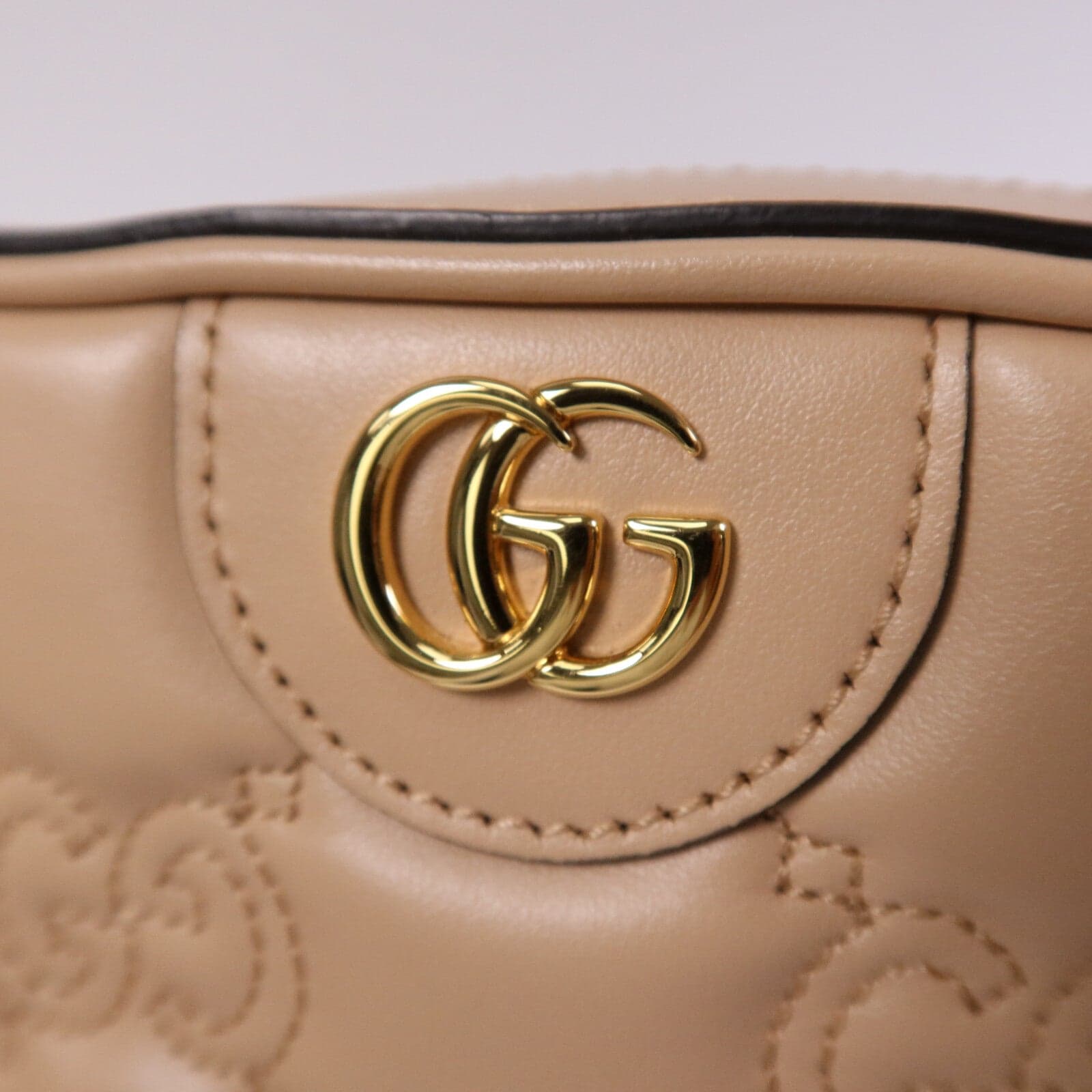 LOUIS VUITTON 702234 肩背包 牛皮