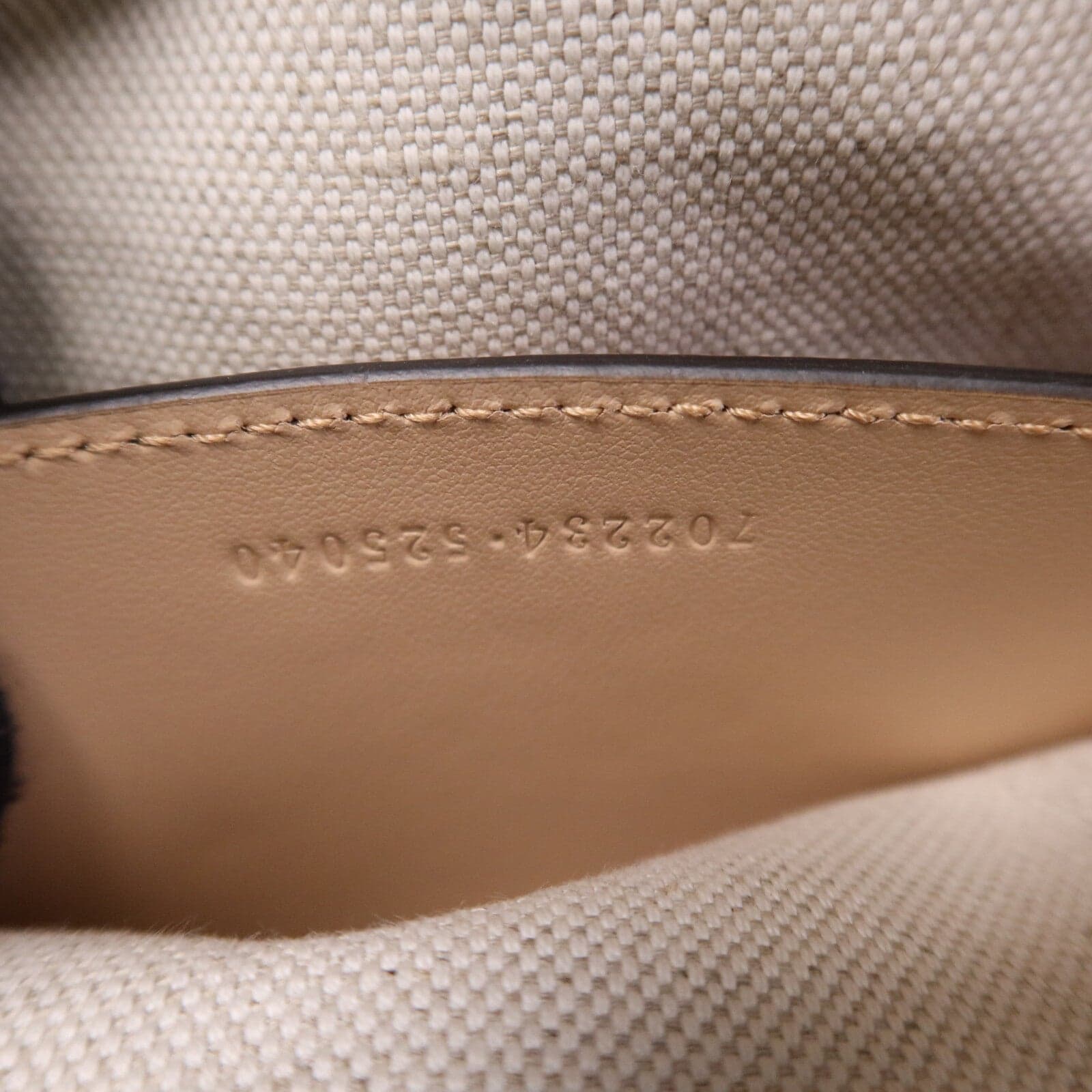 LOUIS VUITTON 702234 肩背包 牛皮