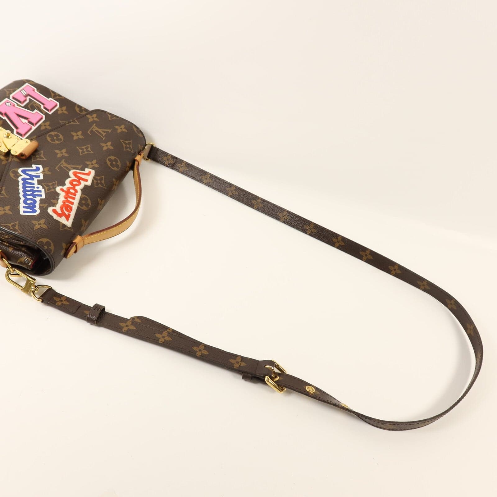LOUIS VUITTON Pochette Metis M43991 2-Way Bag Coated Canvas