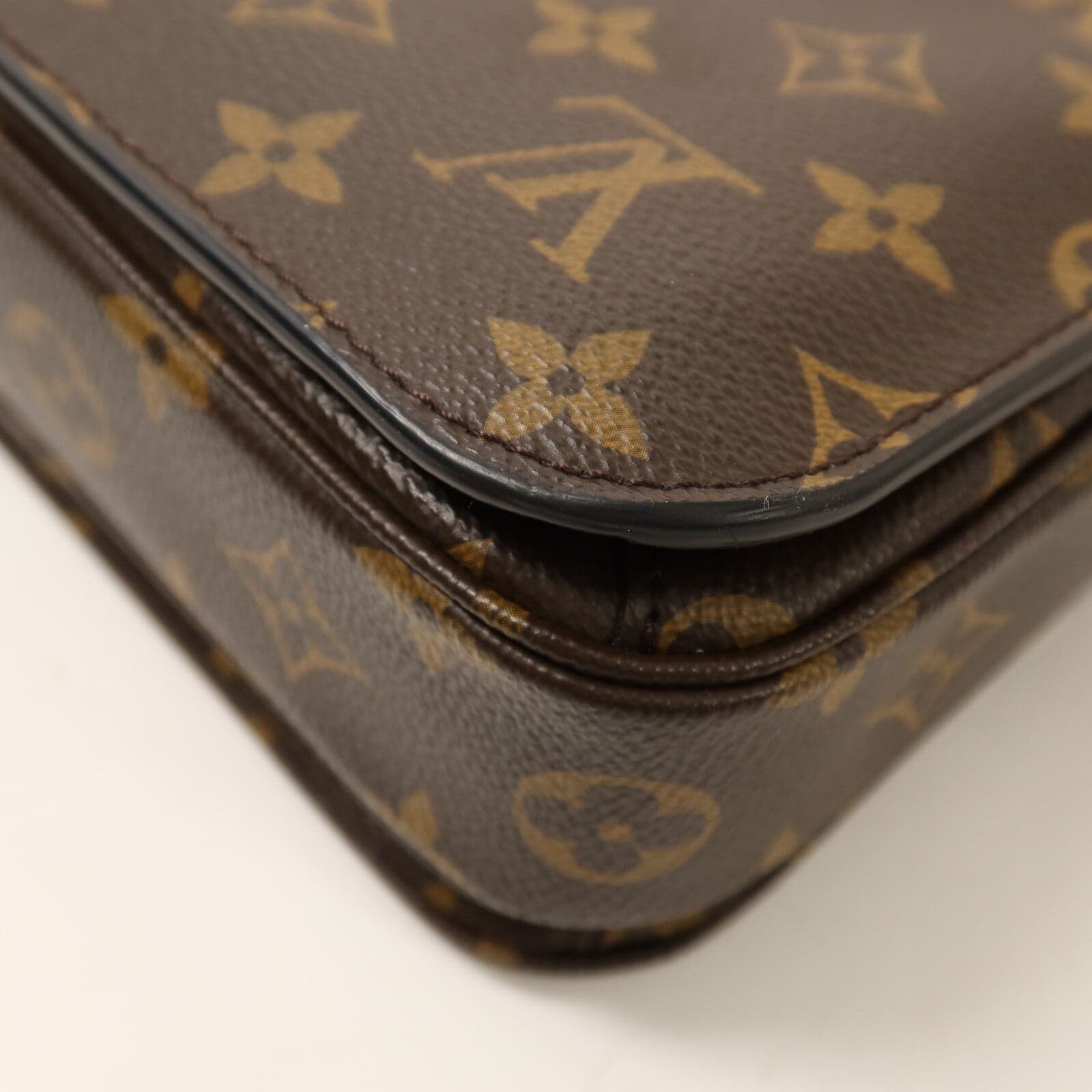 LOUIS VUITTON Pochette Metis M43991 2-Way Bag Coated Canvas