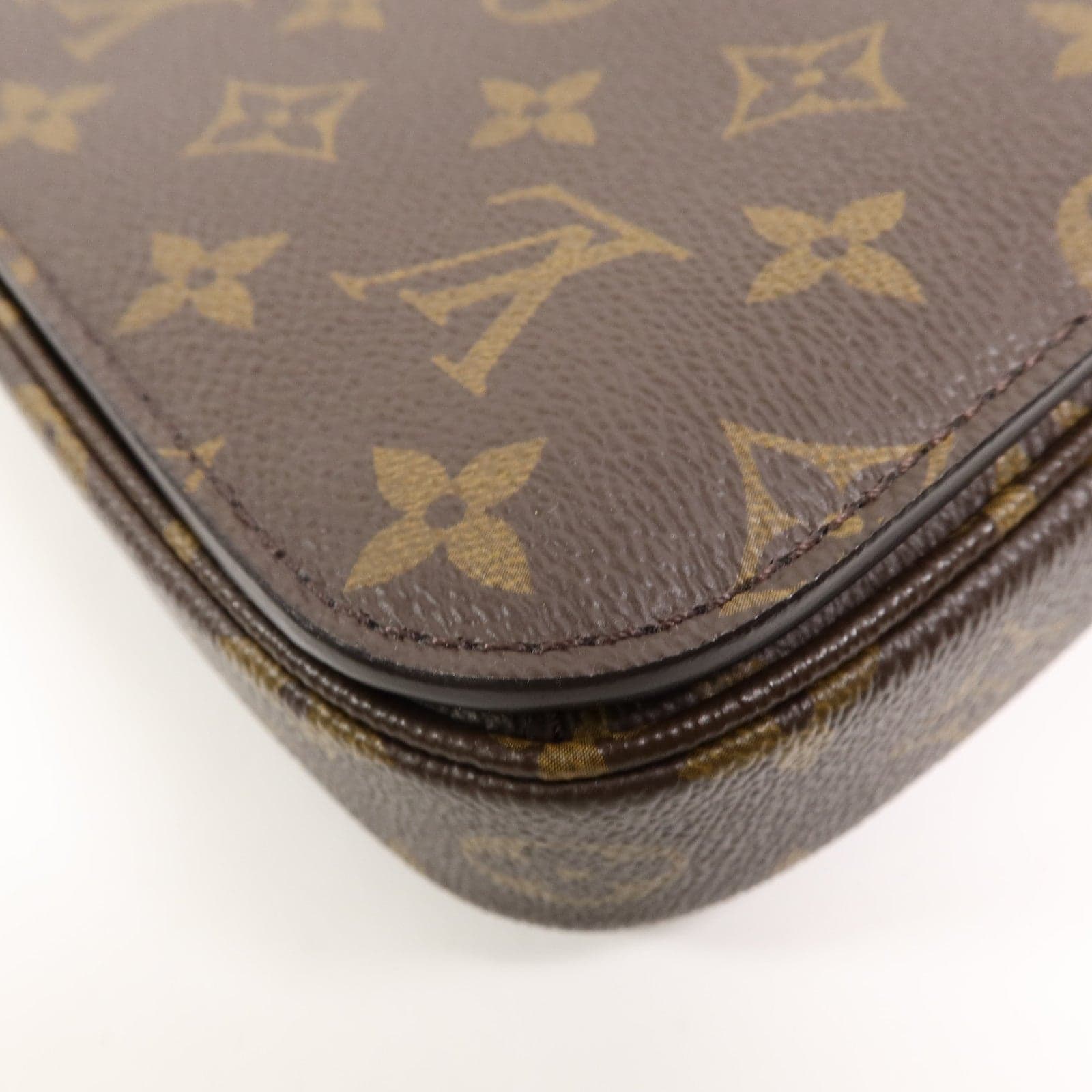 LOUIS VUITTON Pochette Metis M44875 2-Way Bag Coated Canvas
