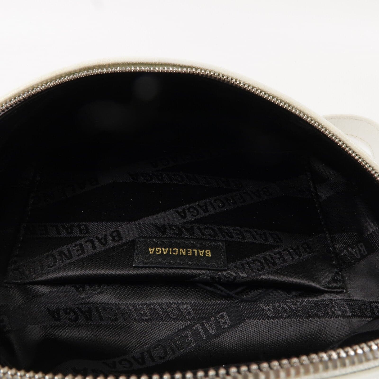 LOUIS VUITTON 565510 腰包 牛皮