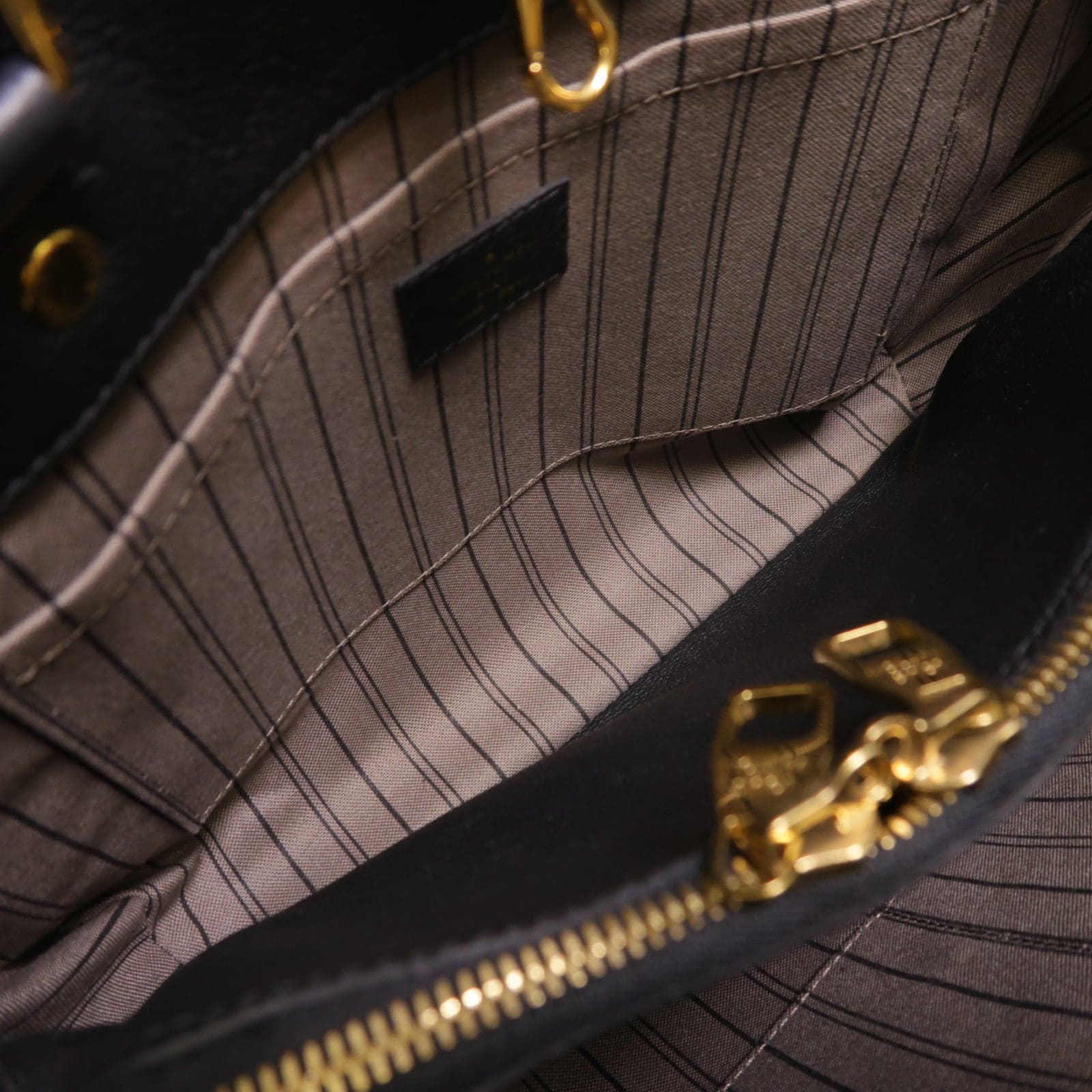 LOUIS VUITTON Montaigne M41048 兩用包 牛皮