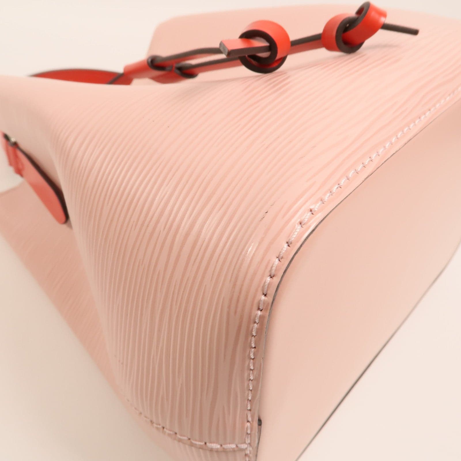 LOUIS VUITTON NeoNoe M53609 2-Way Bag Calfskin