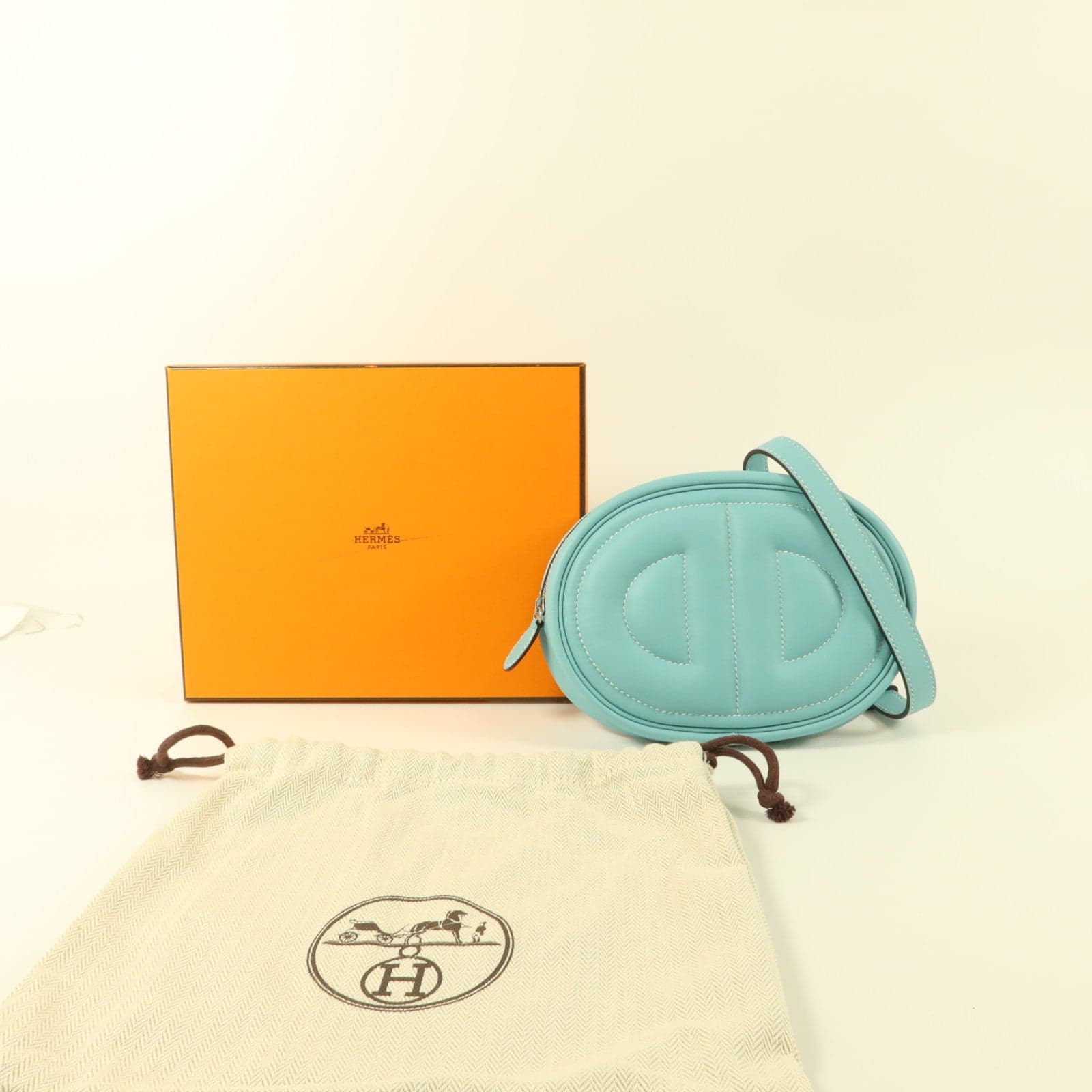 LOUIS VUITTON Loop 肩背包 牛皮