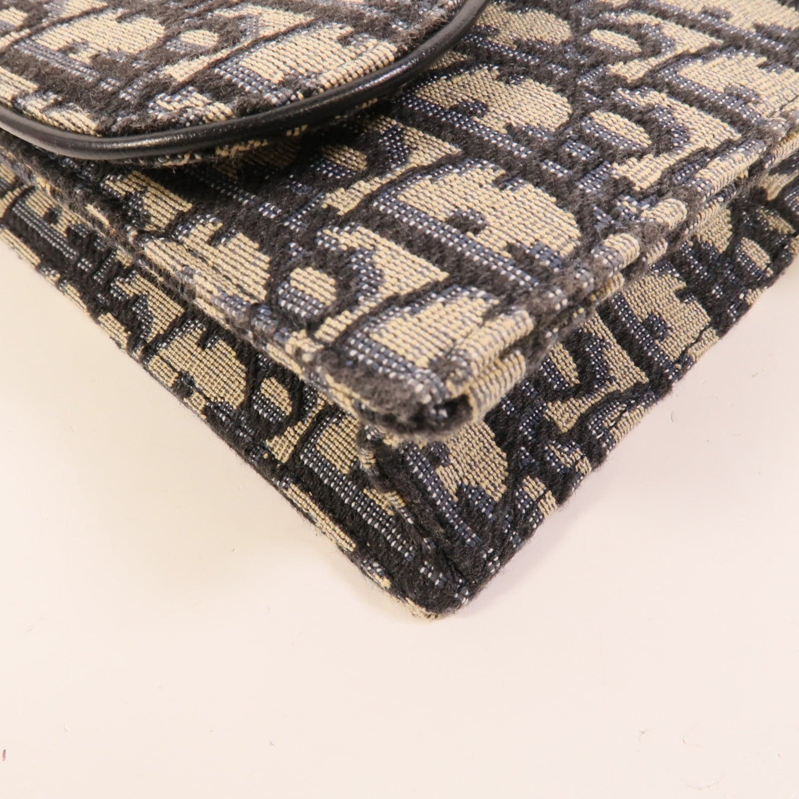 LOUIS VUITTON S5620CTZQ-M928 肩背包 帆布